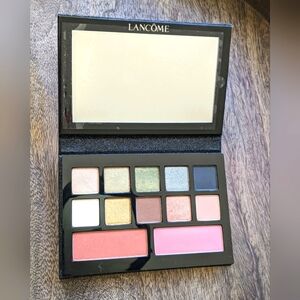 New Lancome Eyeshadow and Blush Makeup Palette Glow